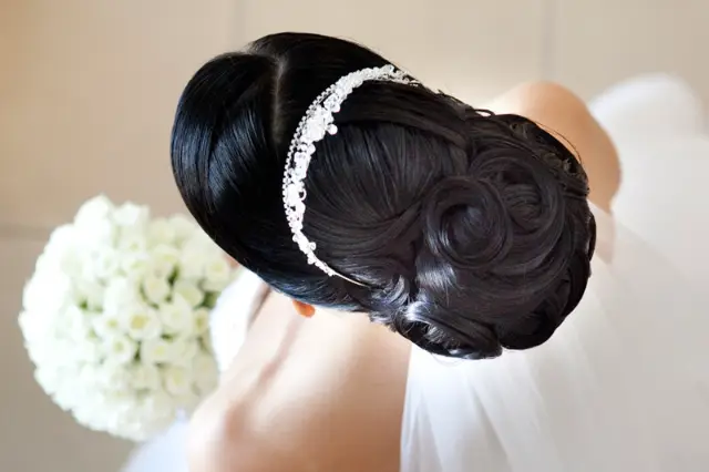 bridal hair classic chignon