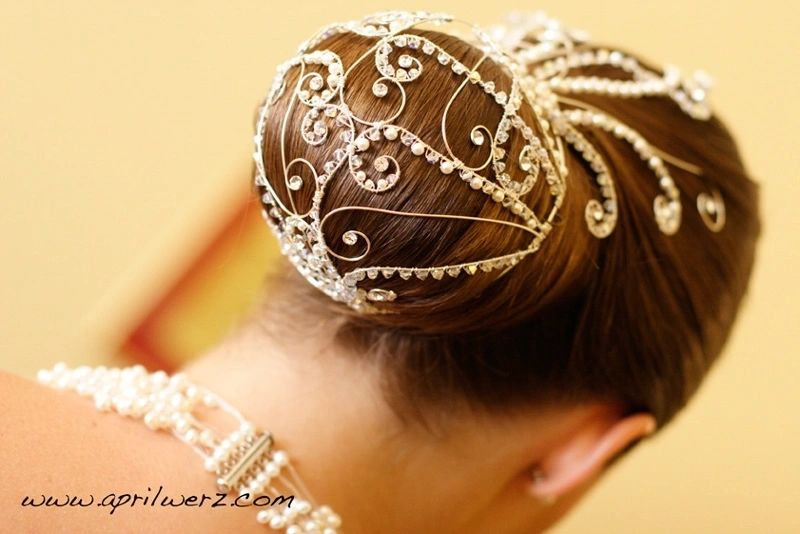 8 Tips For Choosing Your Bridal Hair Accessories