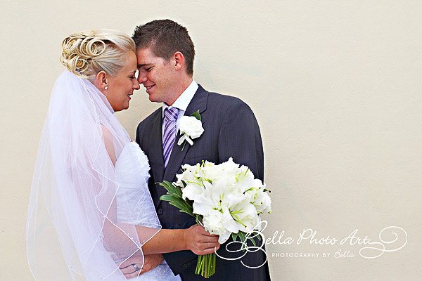 wedding couple marries