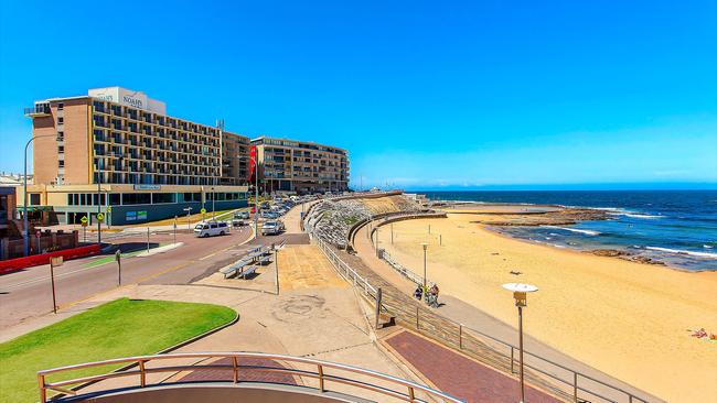Noah's at the beach wedding venue